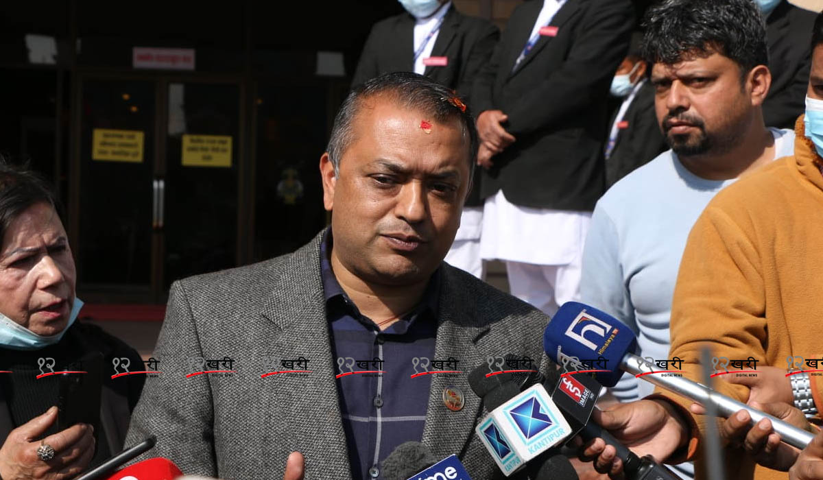 चुनावी गठबन्धनले कसैलाई राम्रो गर्दैन : गगन थापा